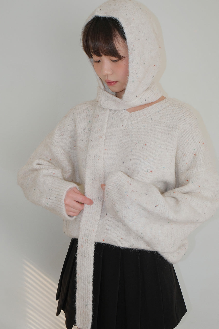 Nep V-neck Knit Balaclava Set (2 colors)