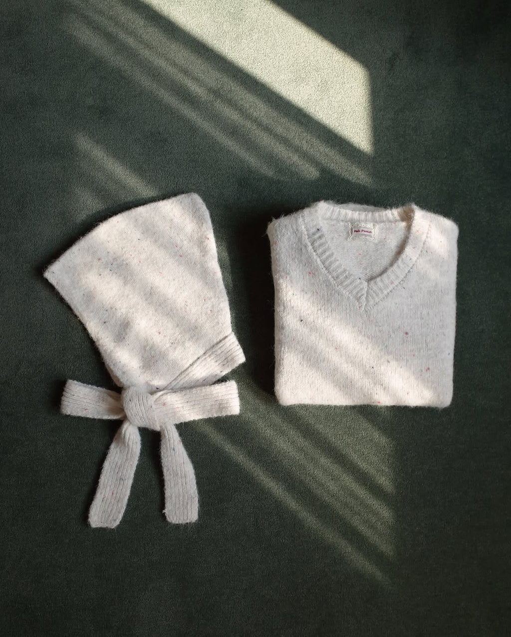 Nep V-neck Knit Balaclava Set (2 colors)