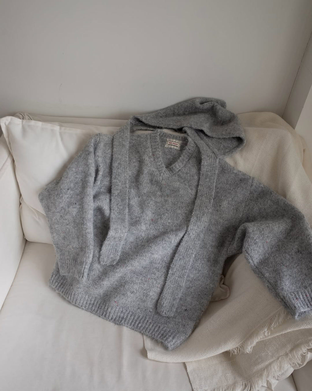 Nep V-neck Knit Balaclava Set (2 colors)