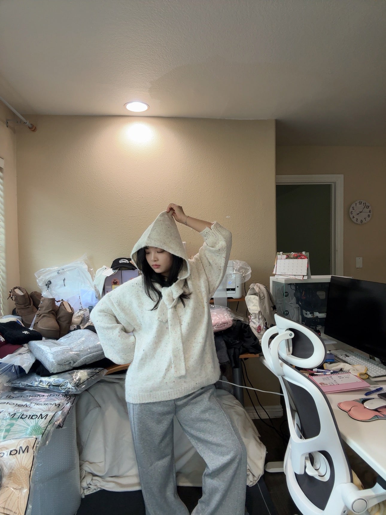 Nep V-neck Knit Balaclava Set (2 colors)