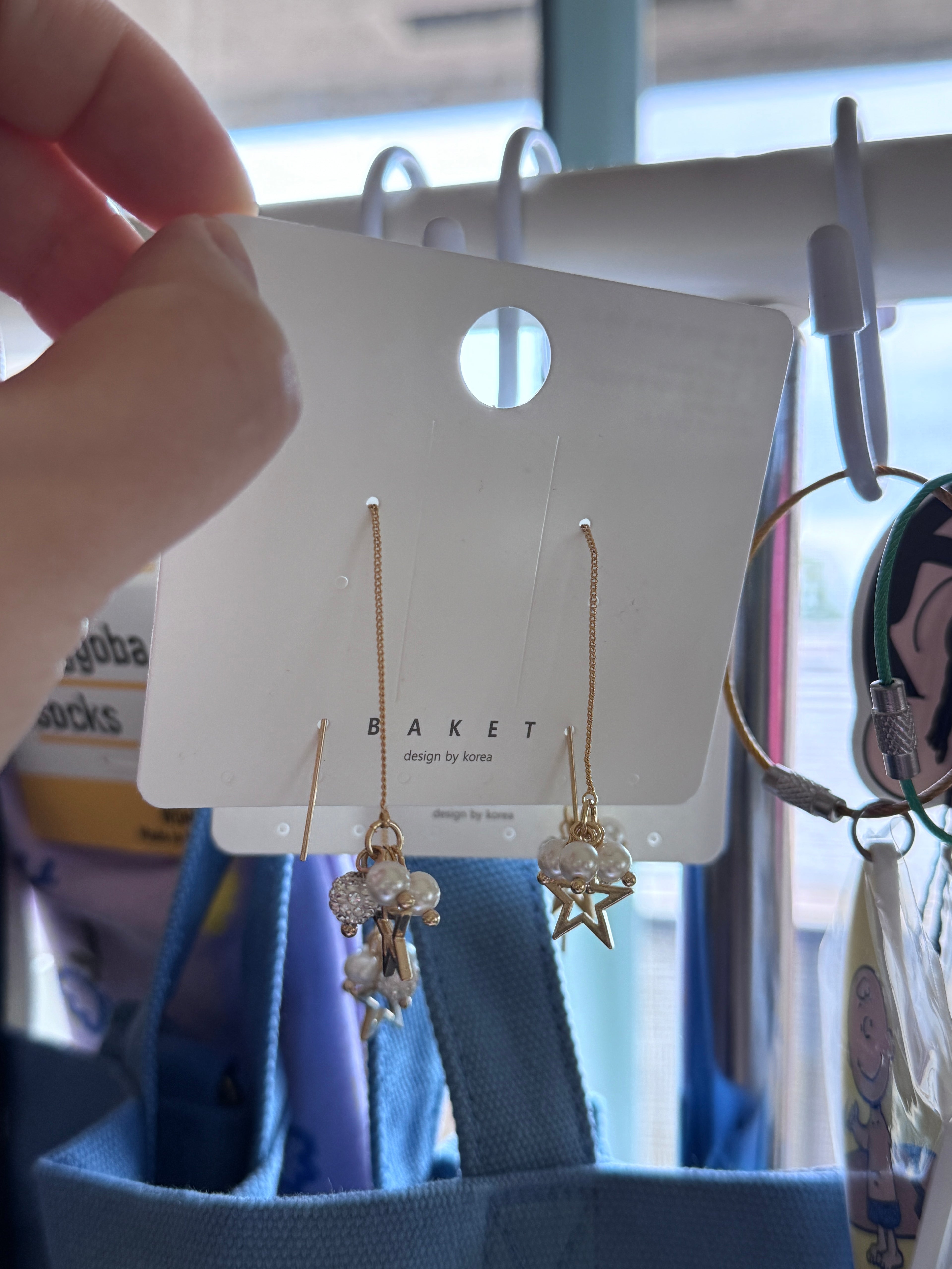 Made in Korea, Earrings