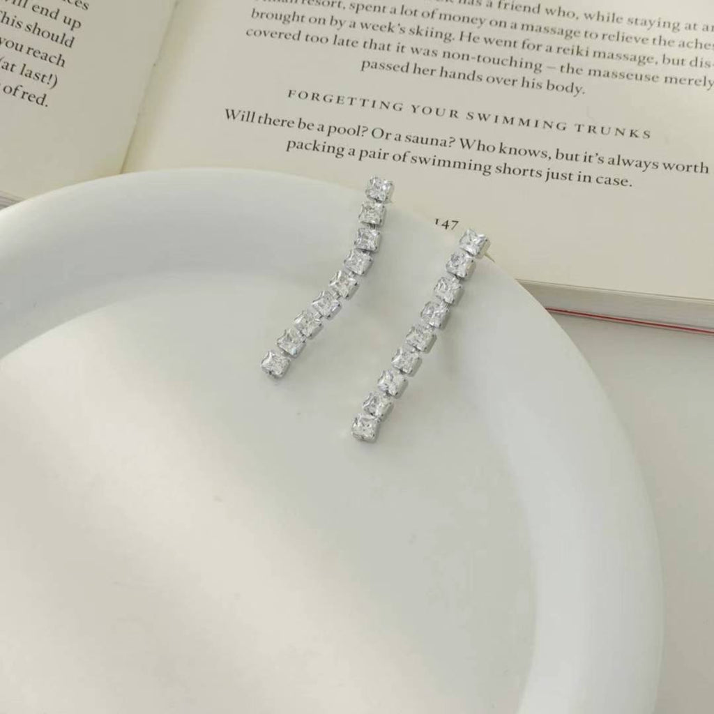 Made in Korea, Earrings